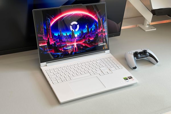 Lenovo Legion 7a 16 G11 Review - Lightweight OLED gaming laptop with AMD Ryzen 400 – Lenovo Legion 7a 16